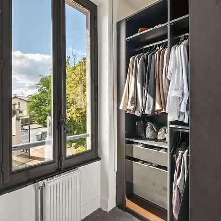 Elegant Cozy For 4 *